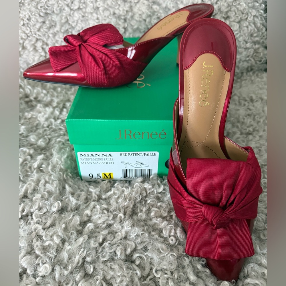 ✨ J.Renée Mianna Red Patent Bow Mule Heels – Size 9.5M – NEW in Box ✨